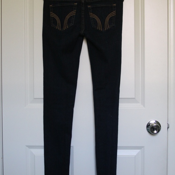 Hollister High Waisted Dark Wash Skinny Jeans - Picture 5 of 5